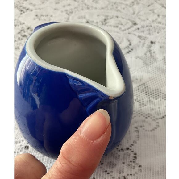 Miniature Vintage Deco Hall Individual MCM Cobalt Creamer Pitcher Marked - Picture 4 of 7